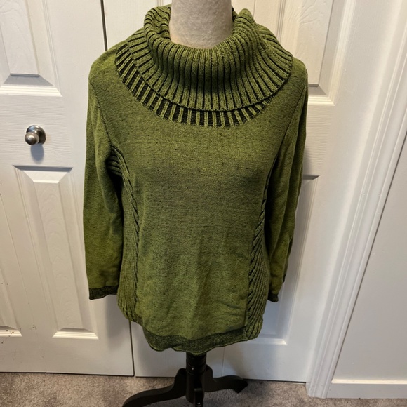 Laura size XL pullover - Picture 3 of 12